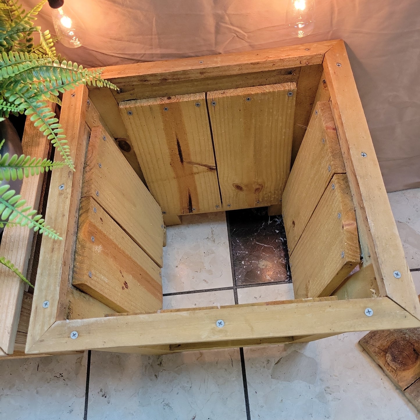 Wooden Indoor/Outdoor Planter - kingdomcountryranch