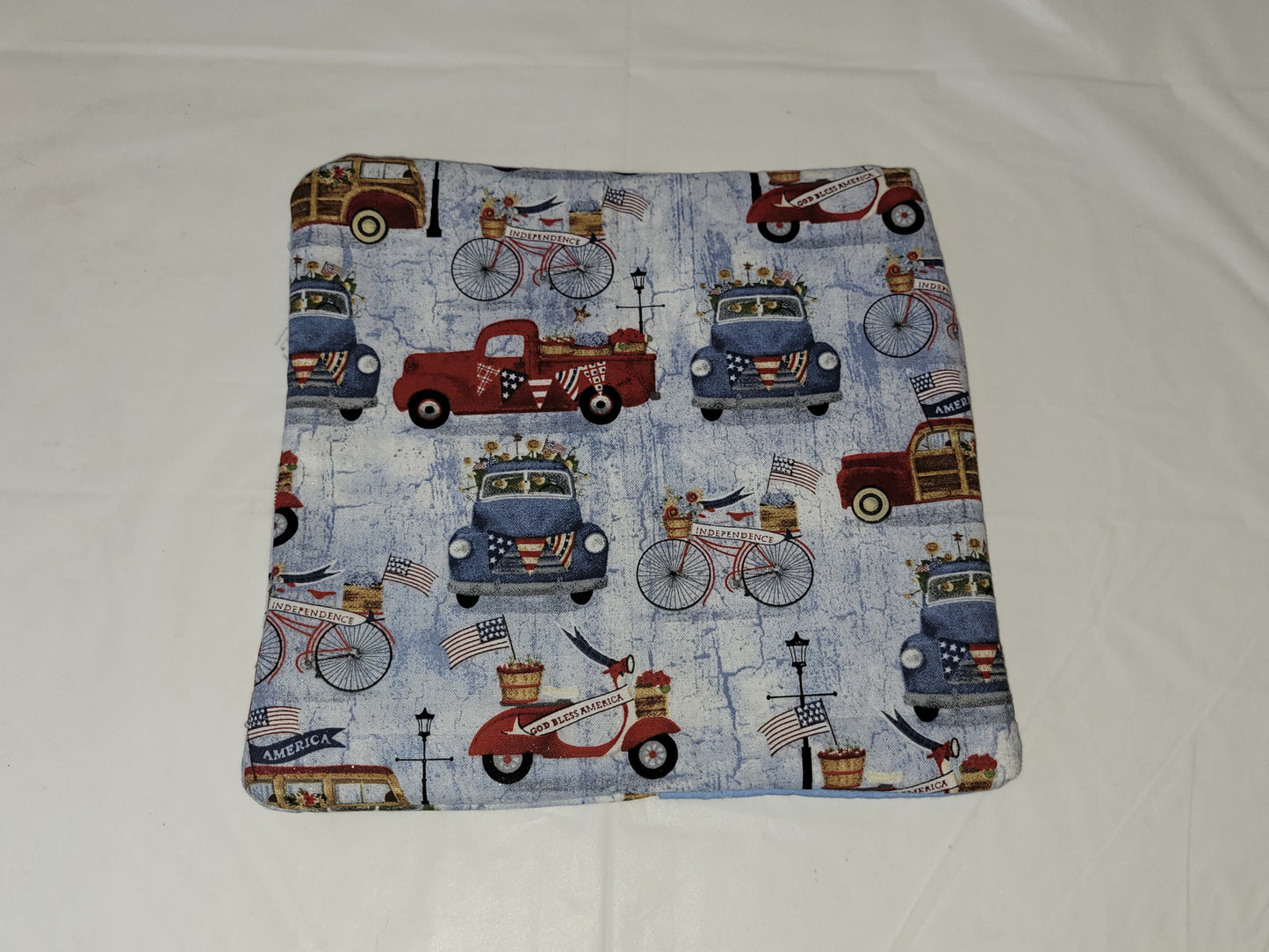 Old Farm God Bless America Pot Holders - kingdomcountryranch