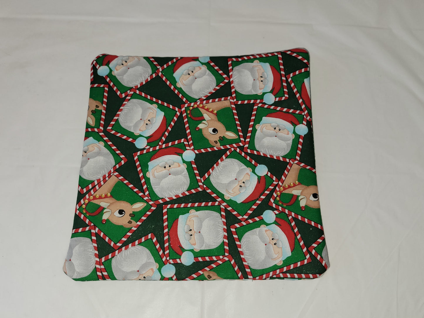Rudolph and Santa Christmas Pot Holders - kingdomcountryranch