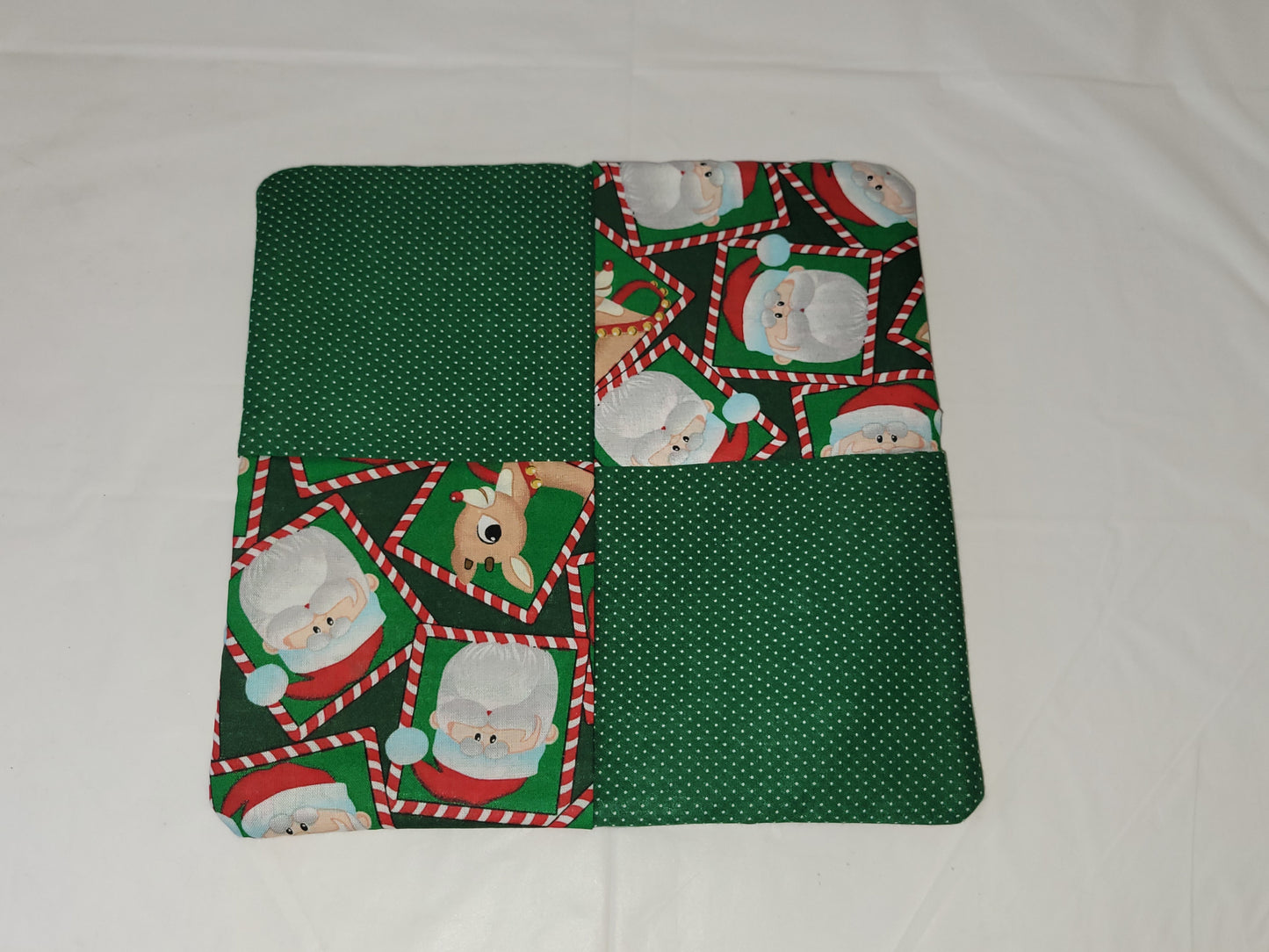 Rudolph and Santa Christmas Pot Holders - kingdomcountryranch